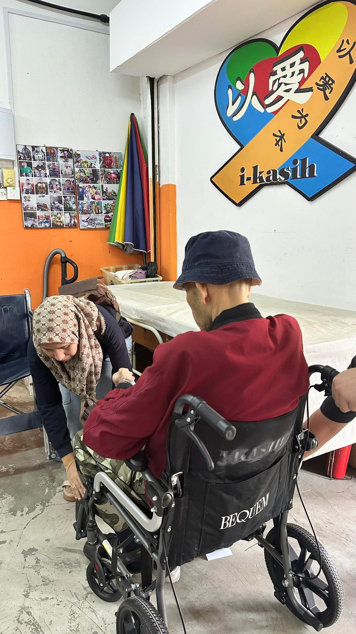 她说没有钱，我说不用钱的。。。。。